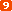 9��